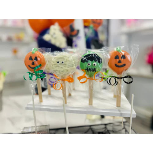 Halloween Chocolate Covered Oreo on a Popsicle Stick